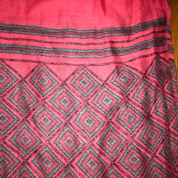 Infinity scarf, coral and grey - Picture 2 of 3